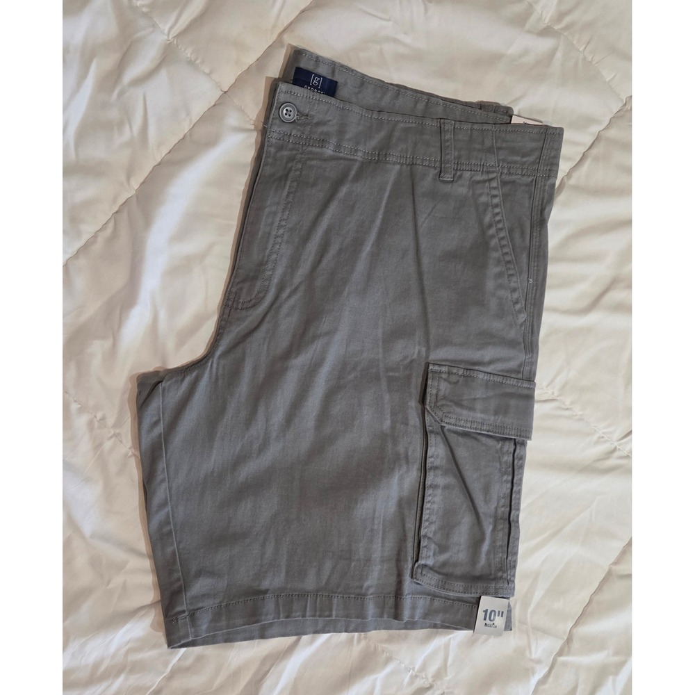 GEORGE At the knee stretch Men´s short size 42
